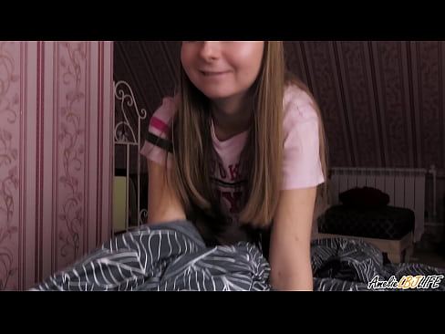 ❤️ Blondie sûget har BFF's djip en krijt cum yn 'e mûle ❤️ Kwaliteitsporno by porno fy.xxxnd-com.ru